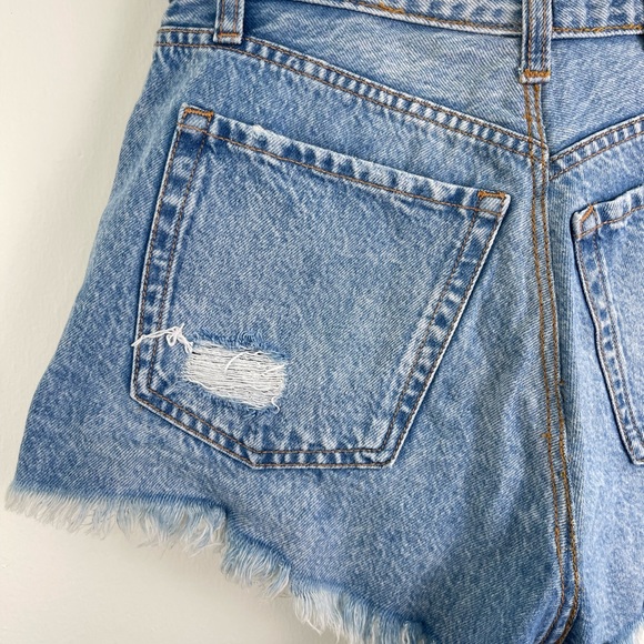 Aeropostale Jean Shorts Size 8, Festival Denim Distressed - Picture 8 of 8